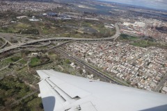 Big sweeping turn now for final approach to LaGuardia...