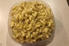 Making room in the sink to keep the pots from stacking up.... Making room in the sink to keep the pots from stacking up....