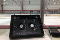 DJAY for the iPad gives me two virtual turntables... DJAY for the iPad gives me two virtual turntables...