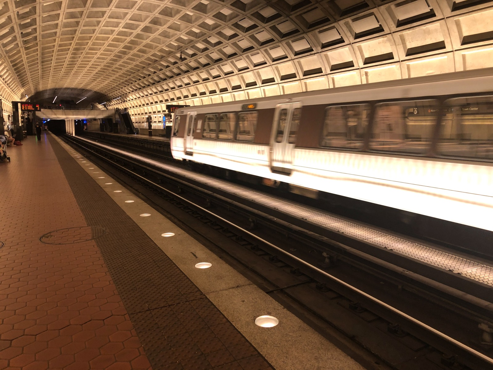 Day 3 – Smithsonian Metro Station